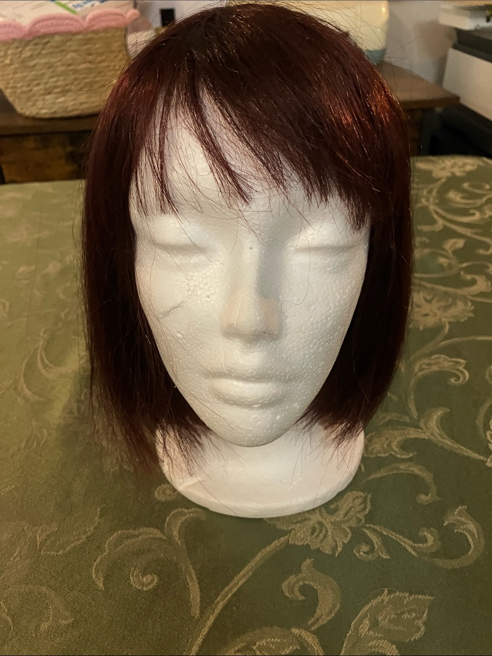 Women's Short Layered Wig with Bangs - Burgundy